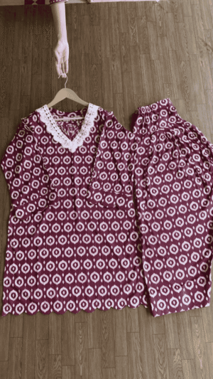 kids maroon
