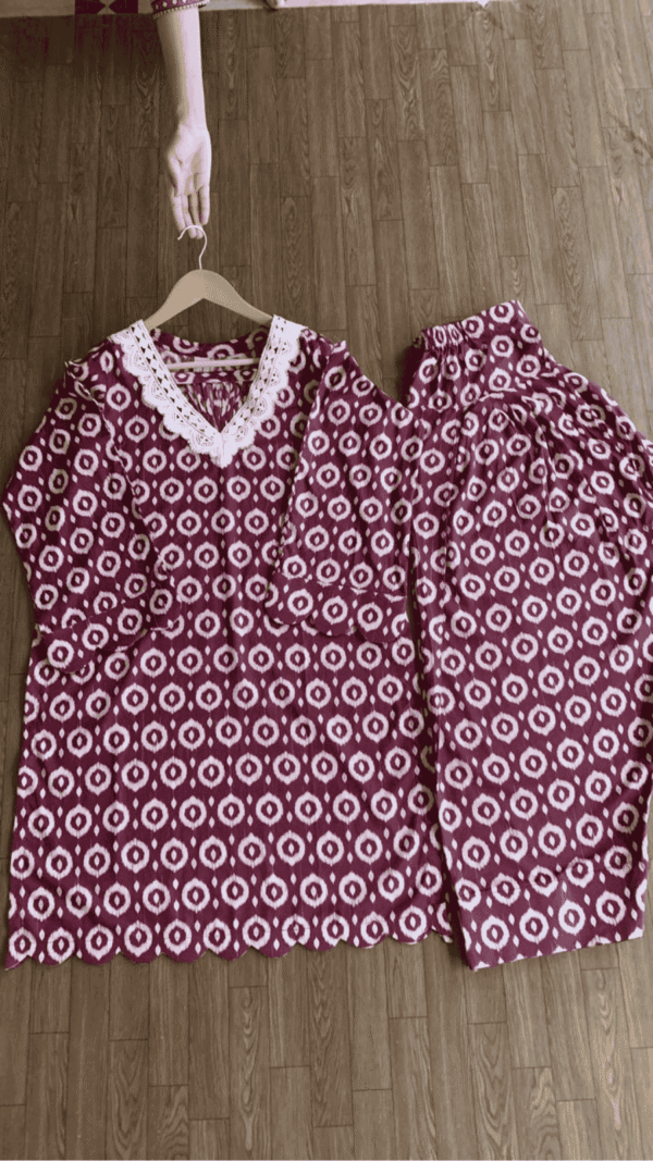 kids maroon