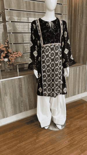 black-white casual wear