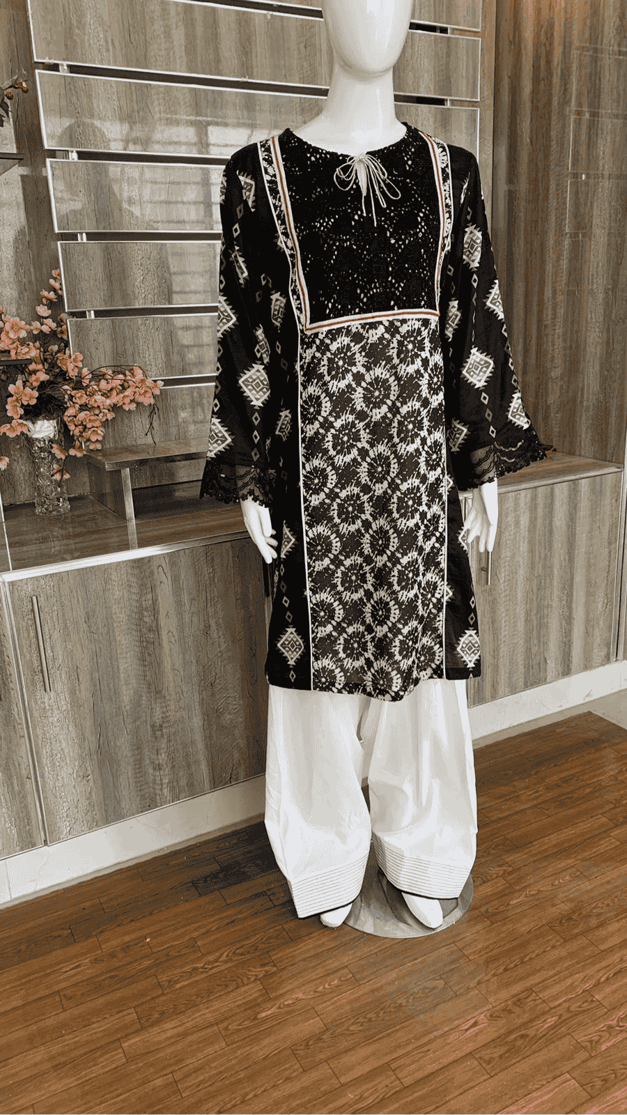 black-white casual wear